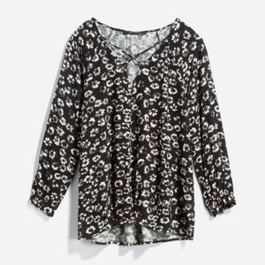 19 Cooper Gwenivere Crossfront Top